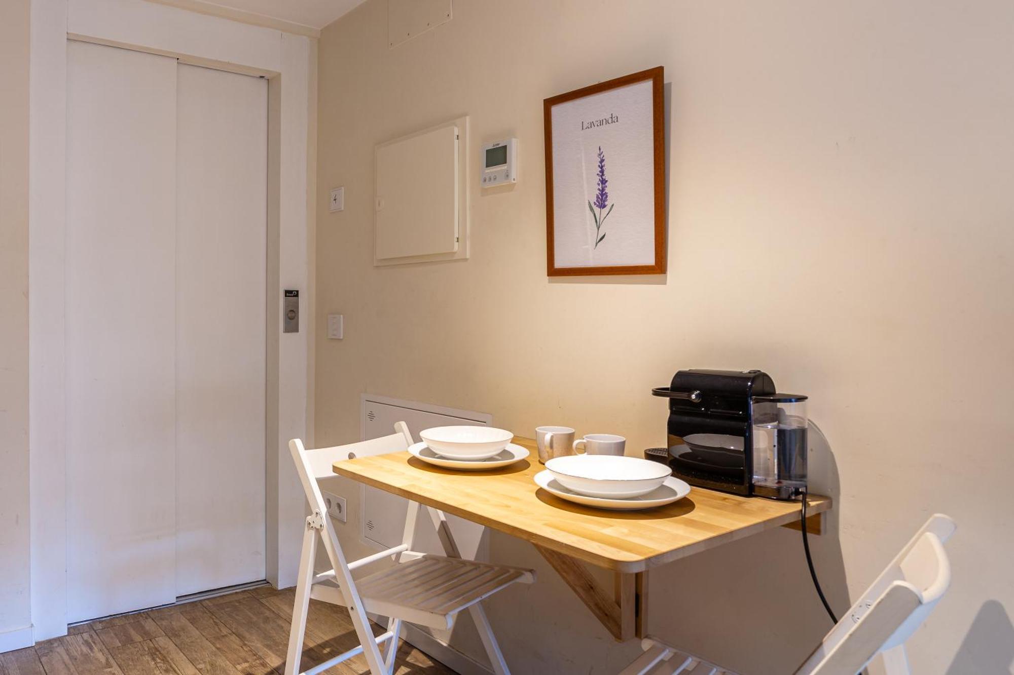 Apt 4 Lavanda Girona Kültér fotó